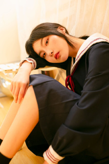 不知火舞与三个小孩